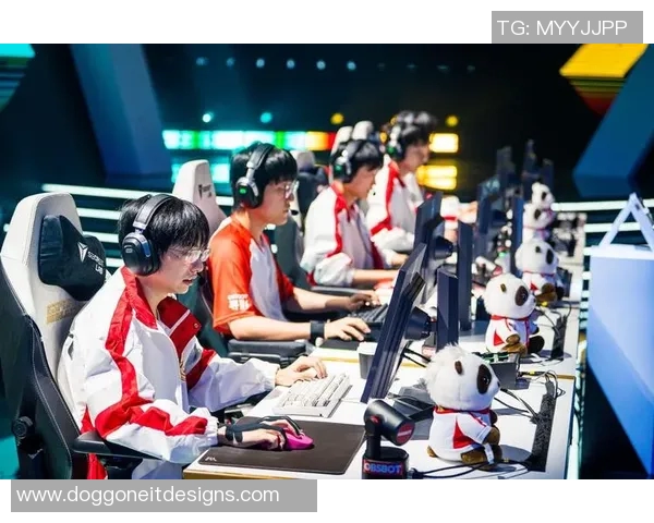 世界杯全程直播精彩回顾与赛事分析，带你感受每一场比赛的激情与震撼