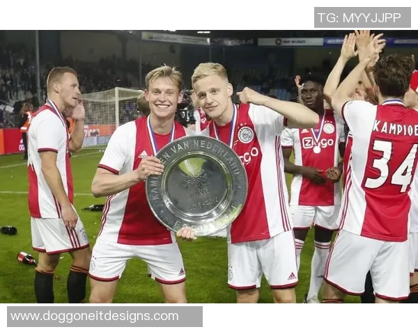 荷兰足球甲级联赛的历史演变与现代发展趋势分析